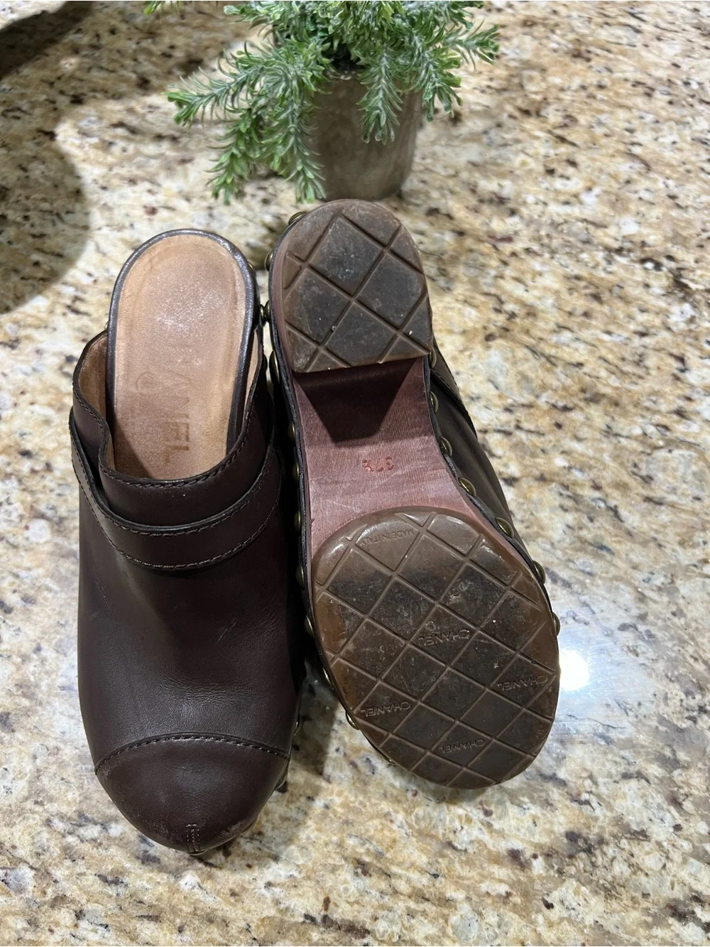 Chanel Brown Leather Interlocking CC Studded Platform Clog Mules 37.5